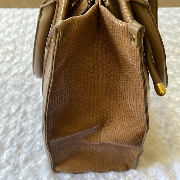 Adrienne Vittadini “The Greenwich Collection” Double Handle Shopper, Taupe - Picture 7 of 15